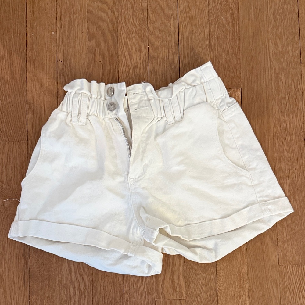 White Women's Shorts